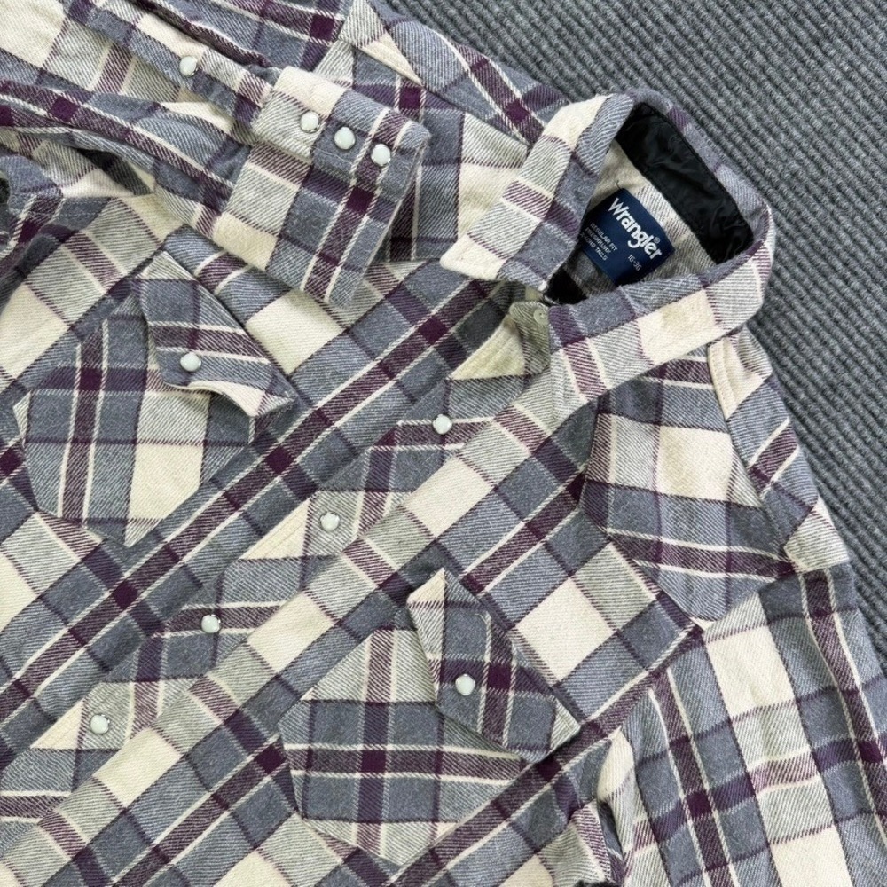 Vintage Wrangler Plaid Western Snap Flannel Shirt Mens 16-36 Purple Grey Regular